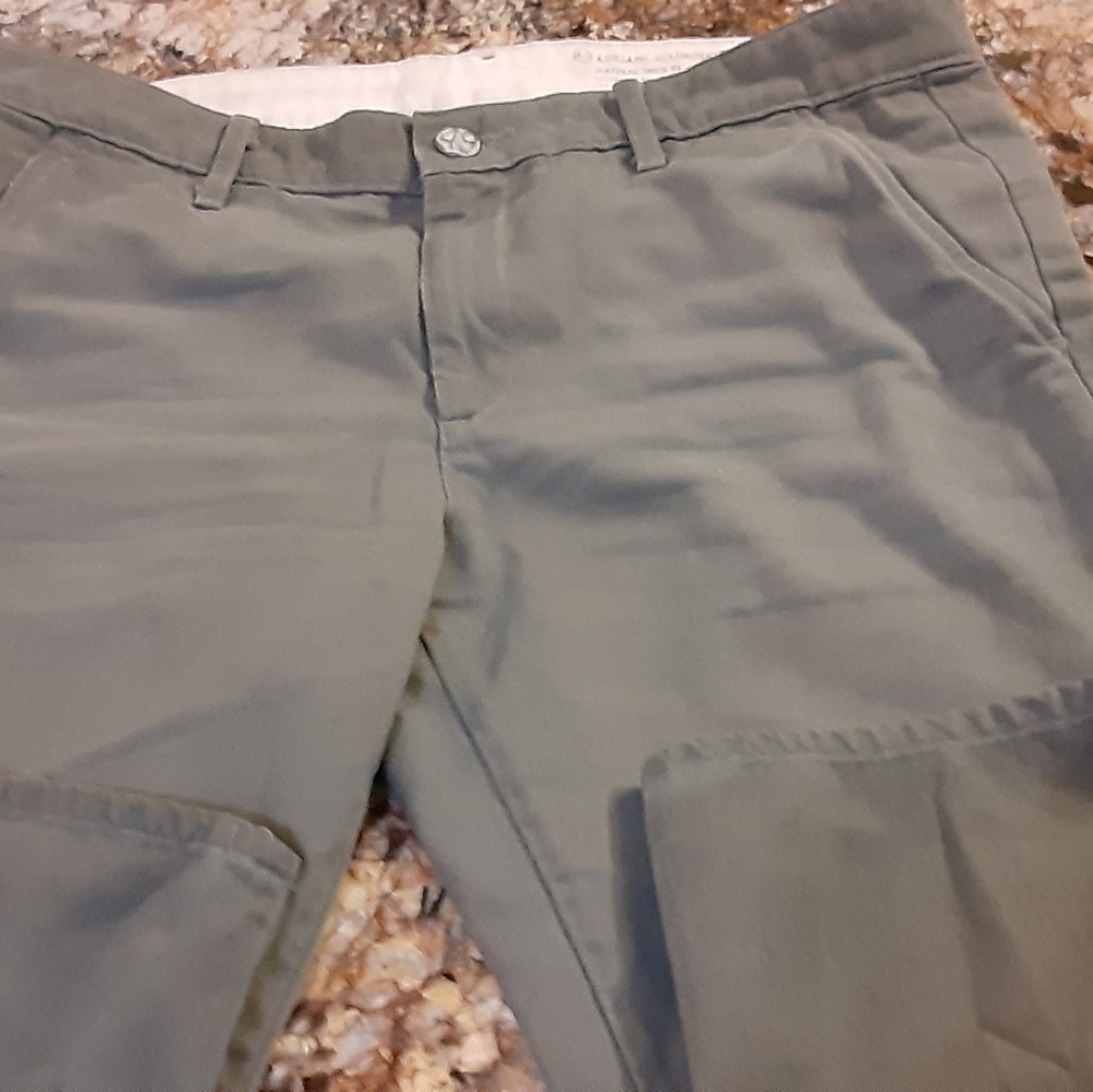 SALE Anthro AG Ex-Boyfriend Khaki Crop Pant Olive